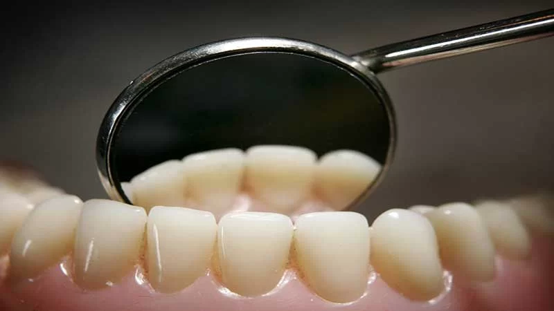 کلینیک دندانپزشکی و ایمپلنت دیجیتال کارن