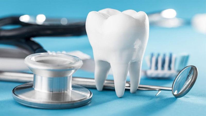 کلینیک دندانپزشکی و ایمپلنت دیجیتال کارن